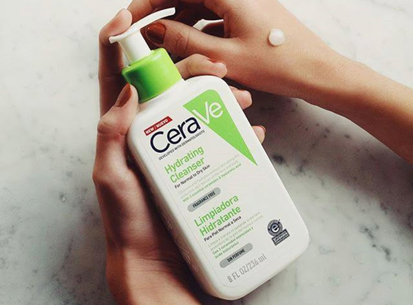 شوینده صورت سراوی Hydrating Cleanser
